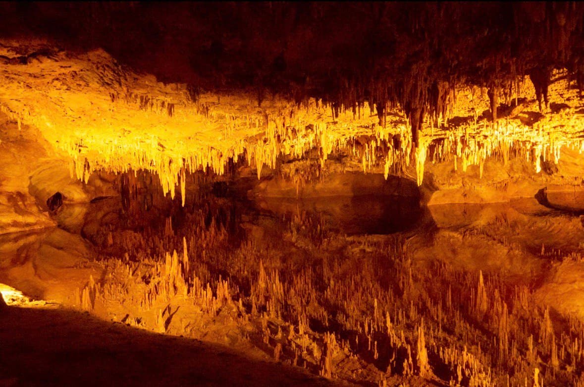 Luray Caverns stalactites reflected in still water