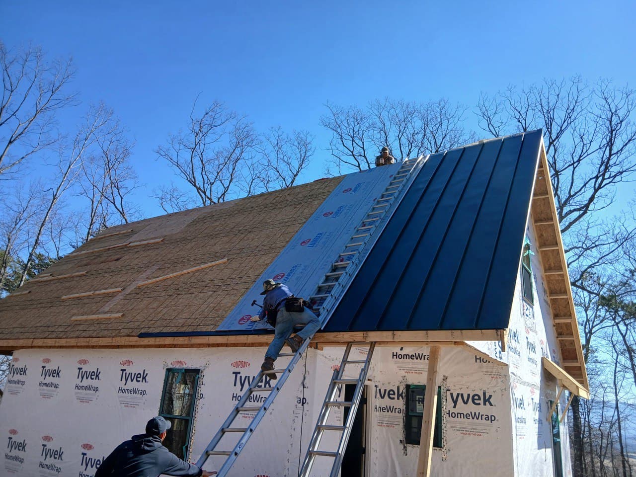 Metal roof going on The Stag