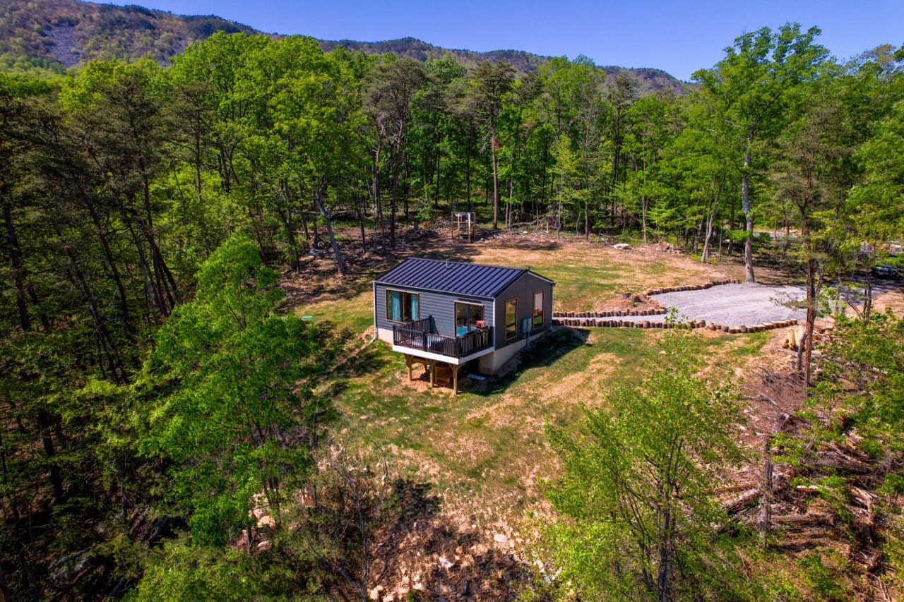 The Turtle Cabin aerial view